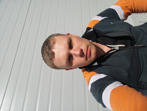 " САНТЕХРАБОТЫ ОТОПЛЕНИЕ СВАРКА "  Установка-замена водосчетчиков,радиаторов,труб,санфаянса. Монтаж отопительных котлов , систем отопления и водоснабжения в частные дома. Межгород. Пенсионерам скидки.