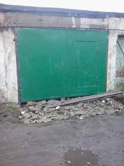ворота в гараж и двор
