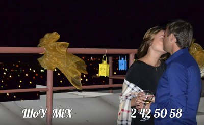 Свидание на крыше,романтический ужин.