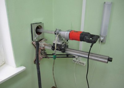 Алмазное сверление отверстий. Монтаж Альпийской Форточки (КПВ-125)