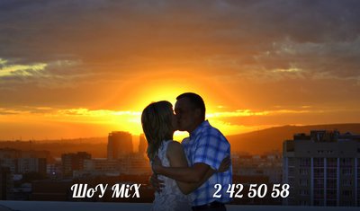 Свидание на крыше,романтический ужин.