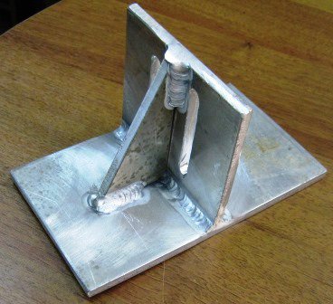 Аргонодуговая сварка нержавейки, алюминия, титана и др, так же производим рубку, гибку, фрезерные