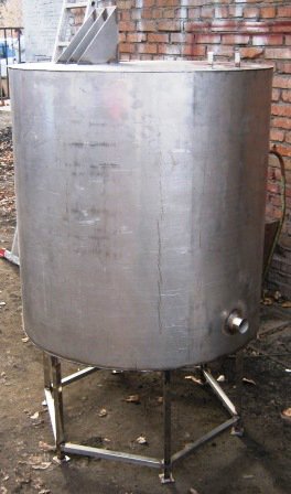 Сварка аргоном нержавейки, алюминия, титана и др, так же производим рубку, гибку, фрезерные