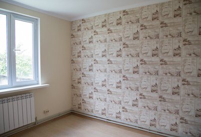 Поклейка обоев.Шпаклевка,покраска.