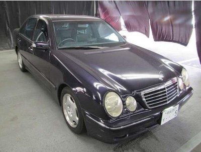 Запчасти Мерседес E-класс W210 разборка в Красноярске.