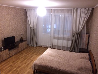 Квартира посуточно в Красноярске на ул. Мартынова