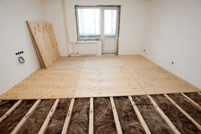 Регулируемые полы новой конструкции.