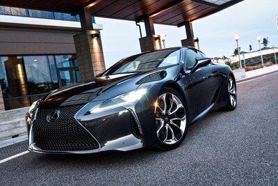 Выкуп авто день обращения! Скупка Автошин Дисков Красноярске Зеленогорске Канске. Срочный выкуп авто скупка авто после поломки аварии ДТП. Покупка автошин дисков.