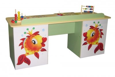 Стол дидактический с играми