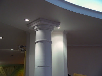 Фонтаны, скамьи, вазоны, карнизы, ступени и т.п.