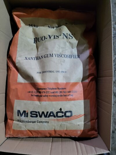 Куплю реагенты для нефтедобычи, буровую химию неликвиды по России  