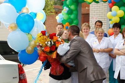 Организация встречи мамы и ребенка из роддома