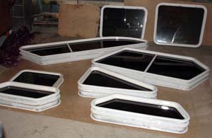 Cудовые иллюминаторы.