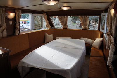 Продается прогулочное судно на Байкале