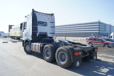 Продам Тягач Howo A7