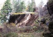 В заповеднике Столбы обрушилась скала