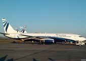 Из-за технической неисправности в аэропорту Красноярска самолет совершил аварийную посадку