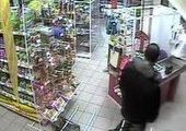 В Красноярске задержали карманника, который совершил 13 краж в супермаркете