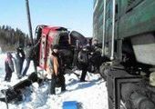 Тепловоз врезался в "Ниву" в Красноярском крае