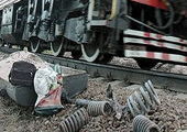 В Красноярском крае автомобиль врезался в пассажирский поезд