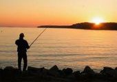 В Красноярском крае двое мужчин избили рыбака из-за удочки