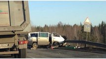 В Красноярском крае в аварии на трассе погибли 2 человека