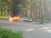 В Октябрьском районе сгорела иномарка