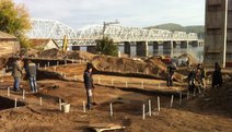 Скандал вокруг раскопок на строительстве нового моста продолжается