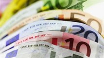 Курс евро заметно снизился за день