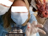 Две студентки из Новосибирска устроили фотофсессию в морге.