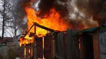 В Ачинске произошел пожар, погибли четверо, в том числе двое детей