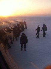 Завести самолет с толкача, обычное дело для сибирских авиакомпаний