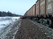 Поезд столкнулся с легковым авто в Красноярском крае