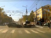 В результате ДТП прицеп с квадрациклом перевернулся в центре Красноярска