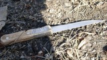 Угрожая ножом двое неизвестных ограбили жителя Красноярска