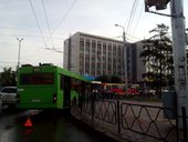 В центре Красноярска столкнулись два автобуса